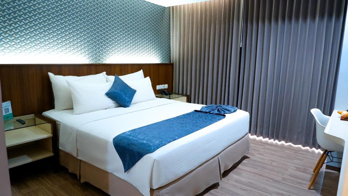 Hotel Ayola Sunrise Mojokerto Extérieur photo